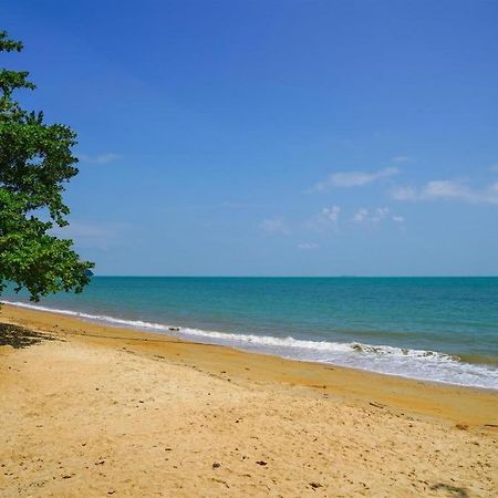 Coastline Hotel Port Dickson Ngoại thất bức ảnh