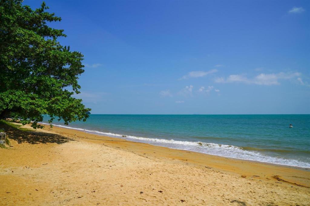 Coastline Hotel Port Dickson Ngoại thất bức ảnh